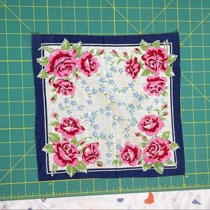 Vintage Roses Pocket Square Hanky : 10”x10”